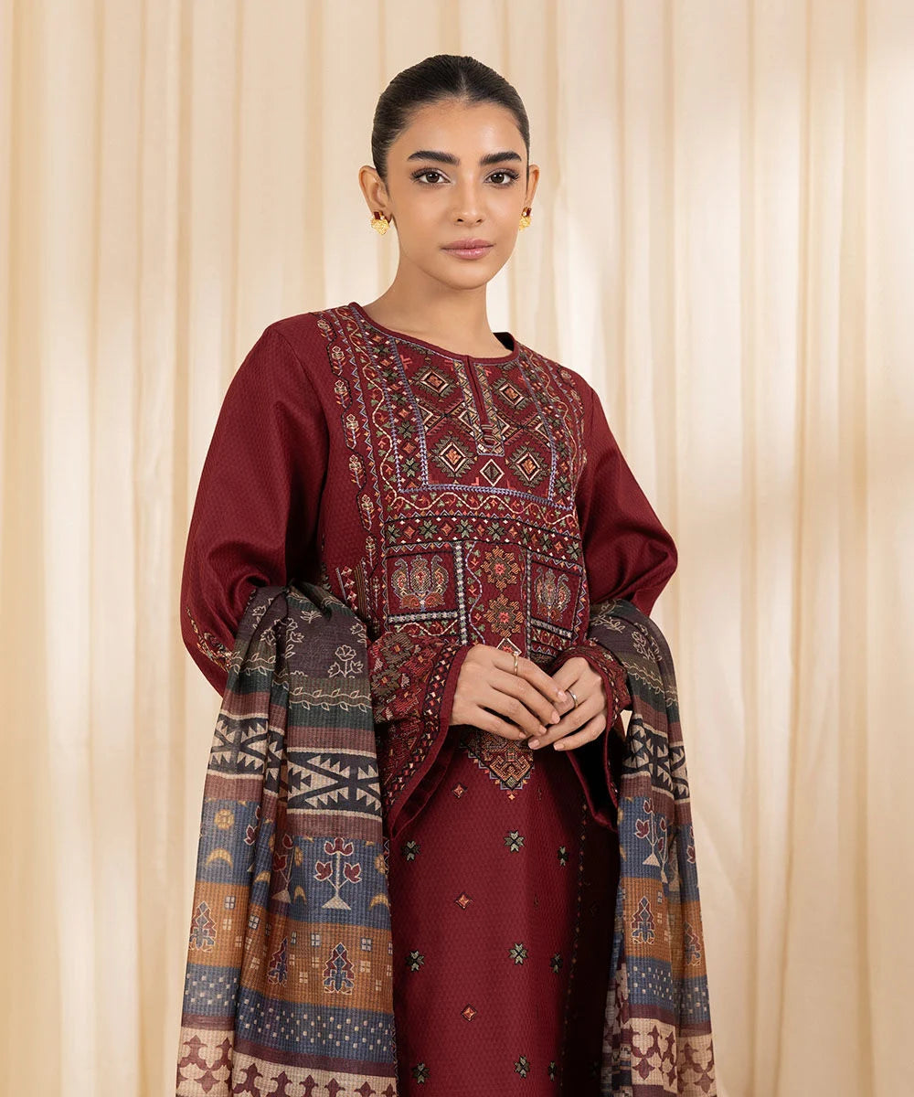 SAPPHIRE Dhanak Embriodered 3 Piece