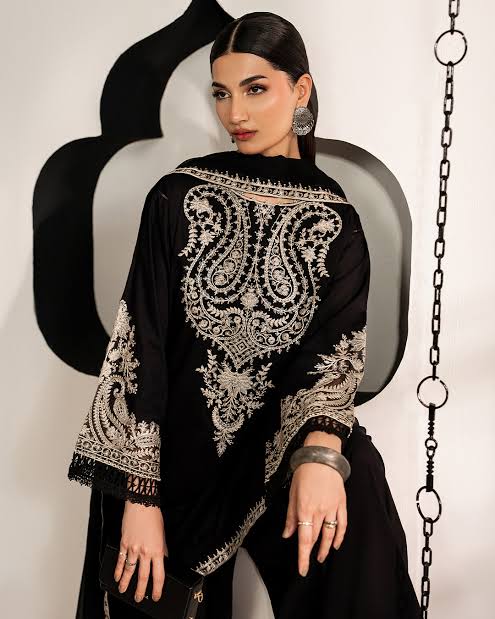 MARIA.B Dhanak Embriodered 3 Piece