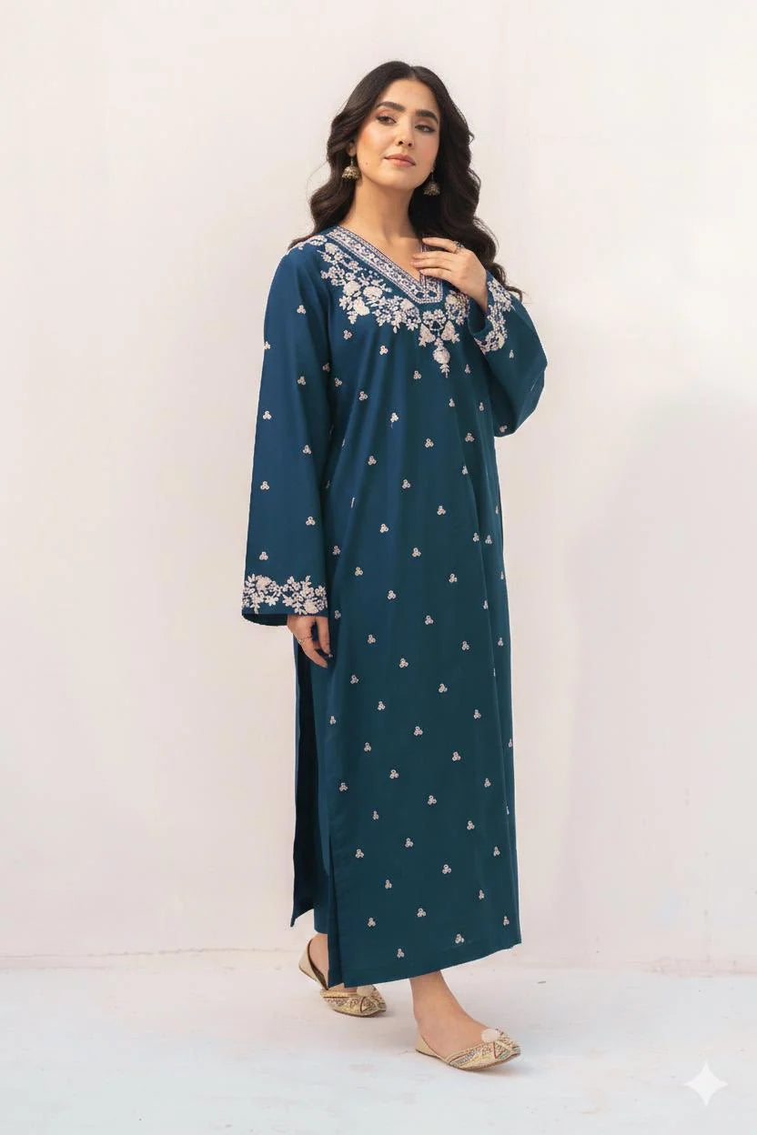 MOHAGNI Dhanak Embriodered 3 Piece